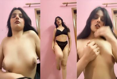 Gorgeous girl flaunts beauty in hindi bf showcase